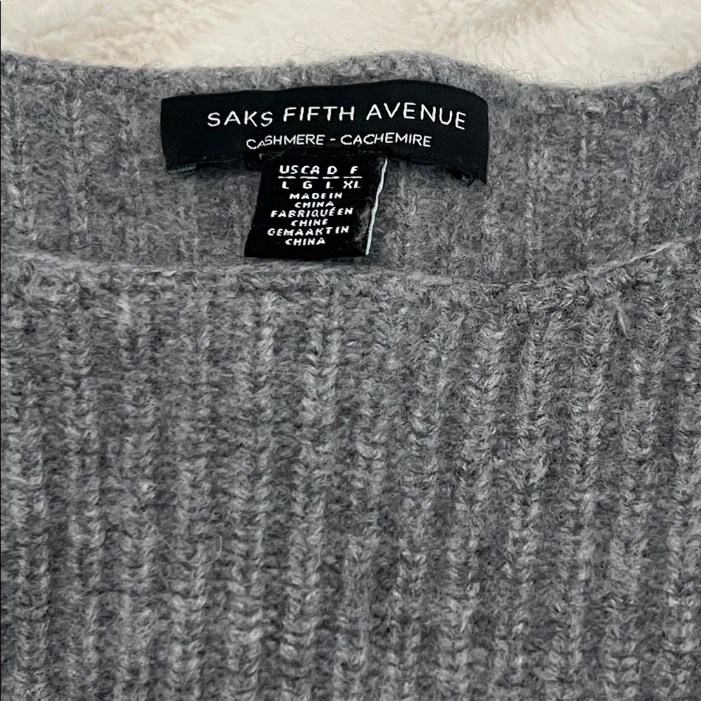 Saks Fifth Avenue Gray Cashmere Ribbed Boxy Sweater - Picture 2 of 3